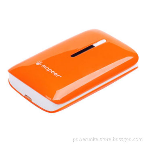 Mobile Power Bank with LED Torch, 6,600mAh Capacity